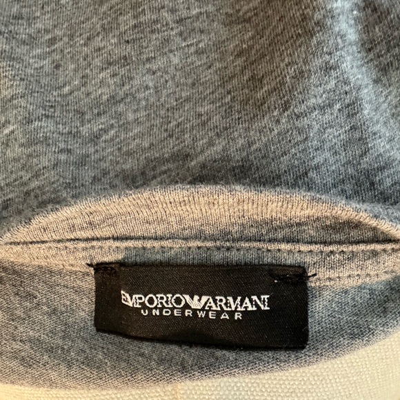 Emporio Armani Gold Logo Heathered Gray Women’s Tee shirt Authentic Not Outlet - Picture 4 of 5